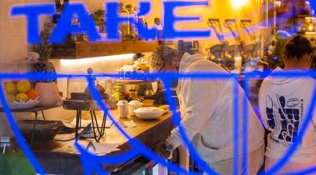 Diseño para una cocina de altos vuelos: 'Nido', un nuevo local en Murcia de 'comida en movimiento'