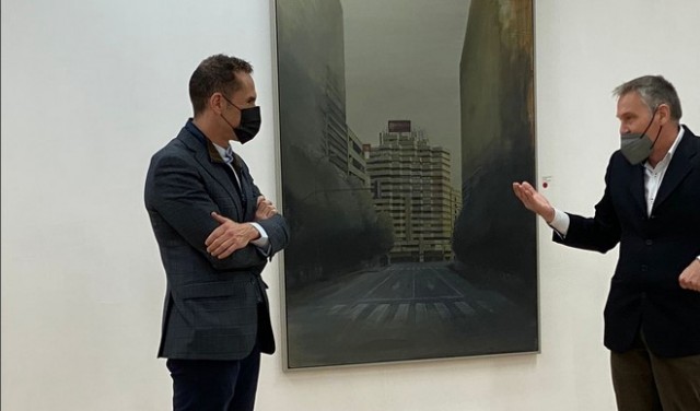 Cuando la ciudad parece dormida: Javier Franco expone 'Tierra de nadie' en Léucade