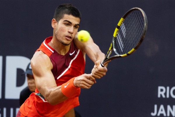 Alcaraz tumba también a Fognini en Río para citarse en la final con el argentino Schwartzman