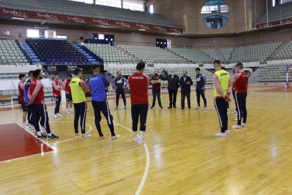 ElPozo, sin Leo Santana ni Mati Rosa, recibe al Industrias mirando al tercer puesto