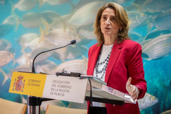 Impulso a la recuperación del Mar Menor: Ribera anuncia otros 100 millones y el cierre de 50 regadíos ilegales