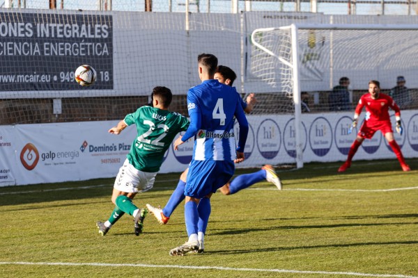El Águilas, de mal en peor, cae ante el colista en el minuto 89 y sigue en zona de descenso a Tercera