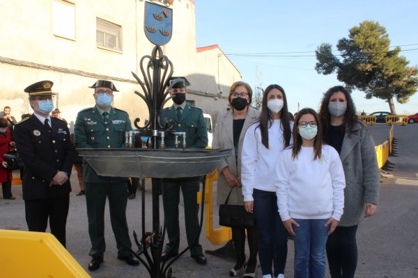 El vecindario de Burriana participa en la 'Font del Vi' simbólica el día de su patrón Sant Blai