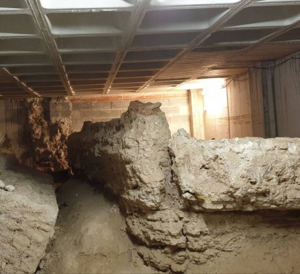 Giro al proyecto para recuperar la muralla medieval de la calle Sagasta de Murcia: no se seccionará
