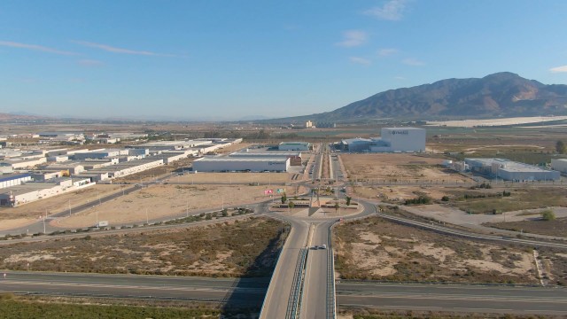 Ubicación estratégica y trato personalizado: las armas del Parque de Alhama para seducir nuevas empresas