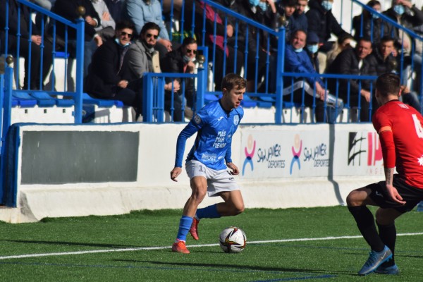 El Mar Menor FC continúa sumando y frena a uno de los gallitos de la Segunda RFEF