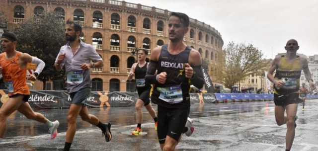 Christian, de salir de casa en helicóptero a correr el maratón de las emociones