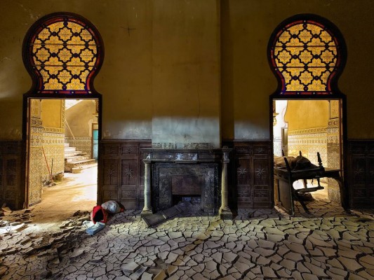 El explorador de ruinas: un fotógrafo murciano capta 60.000 imágenes de edificios abandonados