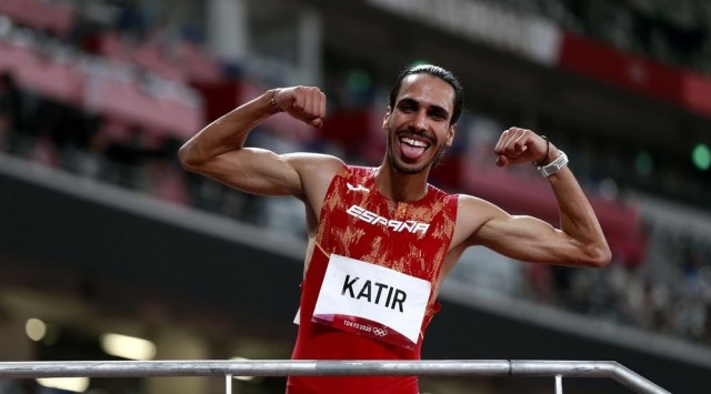 Las firmas Asics y New Balance fichan a Katir y Mariano García, que dejan el Playas de Castellón