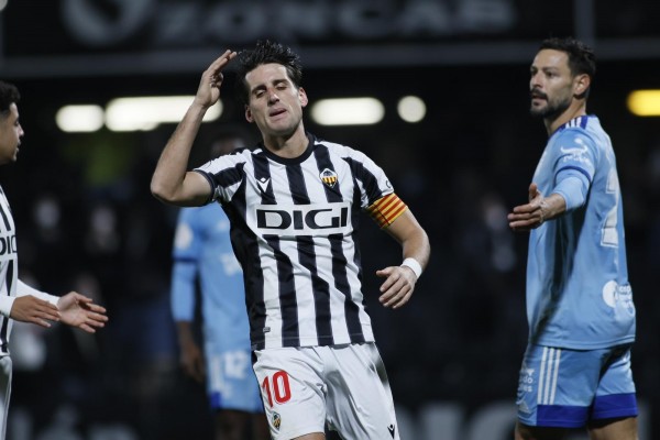 El Cartagena frustra el sueño copero del Castellón con un gol en el último minuto