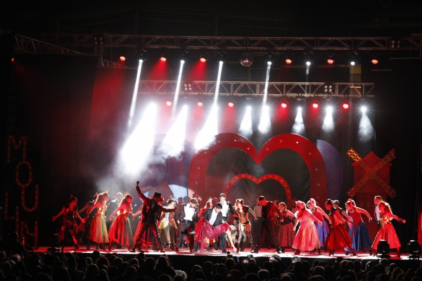 68 comisiones participan en el XXXVI Certamen Artístico Fogueres