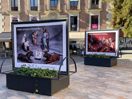 Murcia ensalza la tradición artesana del belén en sus 'Paseos con arte' 