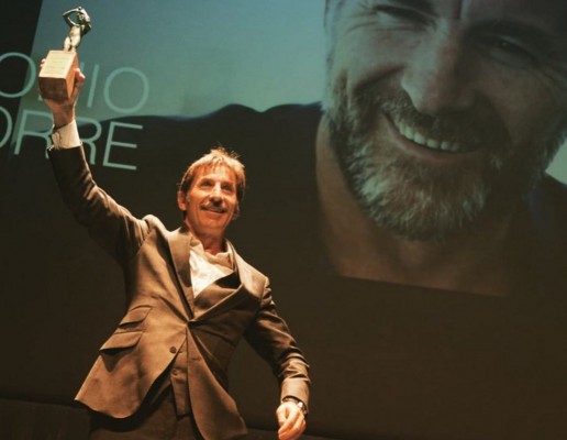 Antonio de la Torre encandila al recibir el Premio FICC en reconocimiento a su carrera 