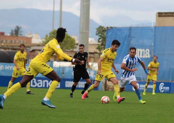 El UCAM CF tampoco espabila con Salva Ballesta al menos por ahora