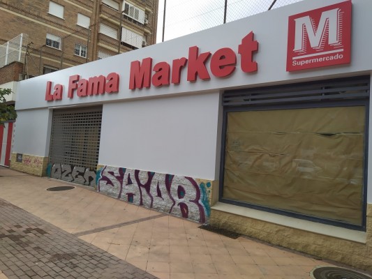 Nace La Fama Market, el supermercado local que llega al barrio para sustituir al antiguo Mercadona