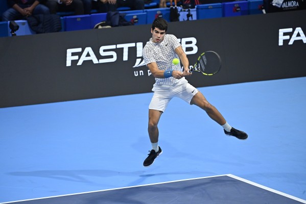 Alcaraz es el campeón de las Next Gen ATP Finals y sigue paseando con honores el nombre de Murcia