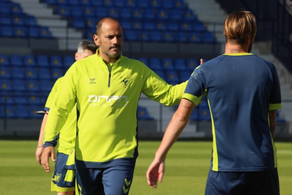 Ballesta quiere un UCAM CF 