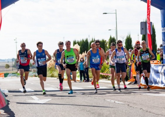 Antonio Parra y Francisco Olmo, en el top 10 del Nacional máster de la milla en ruta