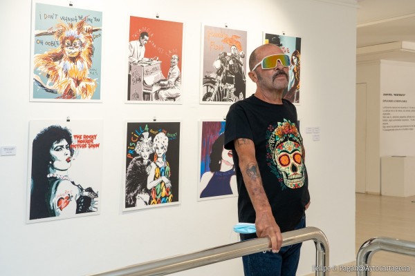 Pinceladas de cine: el pintor Juan Ros rinde homenaje a las películas de su vida con 'Nosferatu'
