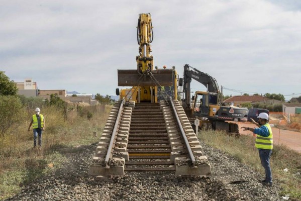 El Ministerio adjudica 150 millones para impulsar las obras del Corredor en la Comunitat Valenciana