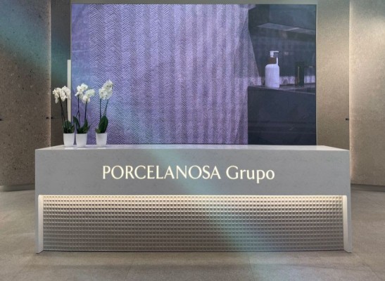 Porcelanosa exhibe sus nuevas colecciones en Cersaie 2021