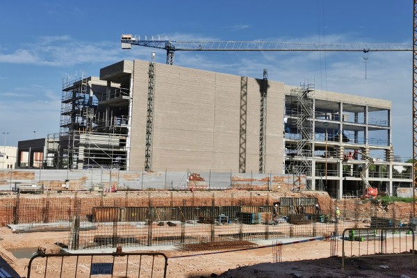 El Archivo Provincial ya luce su transformación: el Grupo San José empieza a levantar la fachada