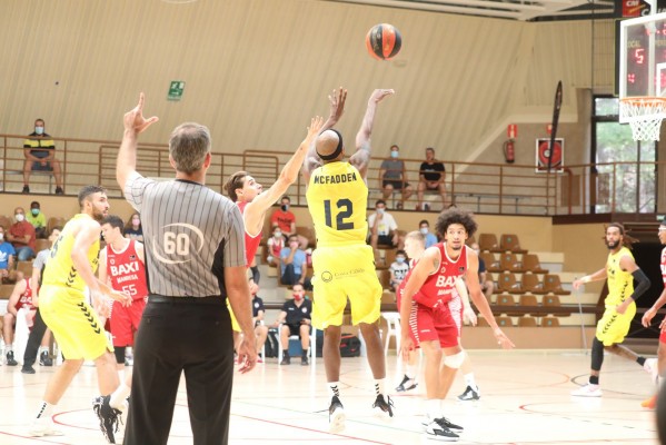 El UCAM CB cierra la pretemporada ganando al Baxi Manresa y con dos victorias en cinco partidos