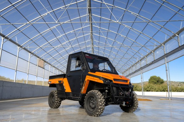 La murciana Corvus lanzará el primer vehículo UTV eléctrico fabricado en España