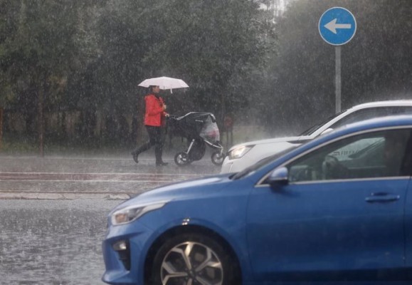 Emergencias da por finalizada la alerta por lluvias en Castellón y es amarilla en Valencia y Alicante