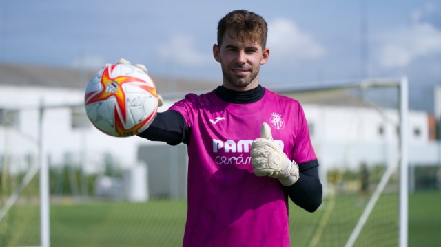 El Villarreal B ficha a Ian Cassaró para reforzar su portería en la nueva Primera RFEF