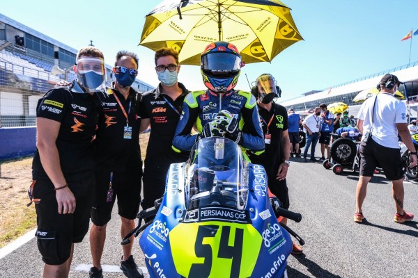 El murciano Aldeguer aspira a ganar ya este domingo en Jerez el título europeo de Moto2