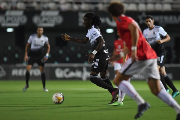 El Cartagena se lleva la Carabela de Plata al ganar al Murcia con dos goles de Rubén Castro (2-0)