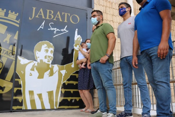 Sagarduy y Arango, leyendas del Efesé, ya tienen su puerta en el estadio Cartagonova