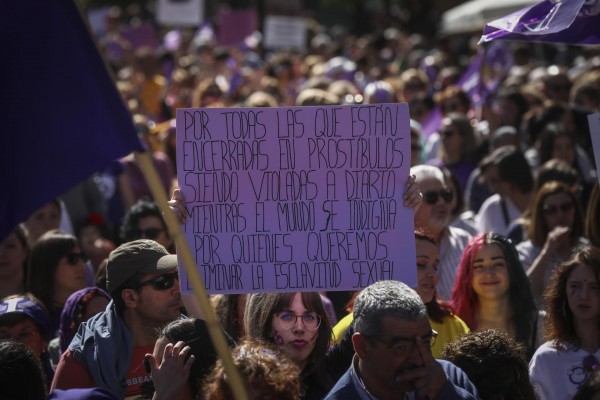 La Generalitat ratifica la primera estrategia valenciana contra las violencias sexuales

