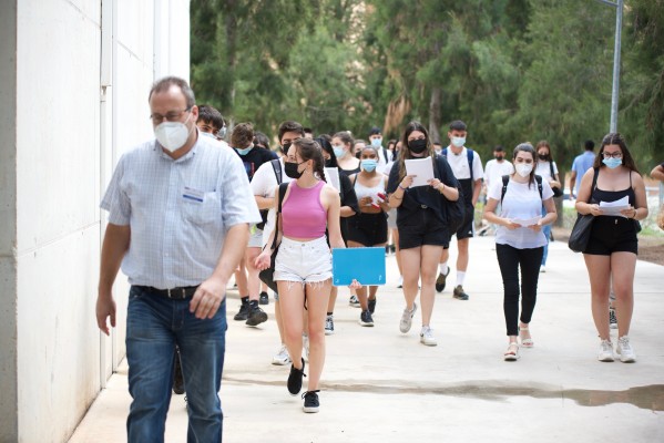 La EBAU de julio que permitirá disfrutar del verano: 1.670 estudiantes se examinan en la Región