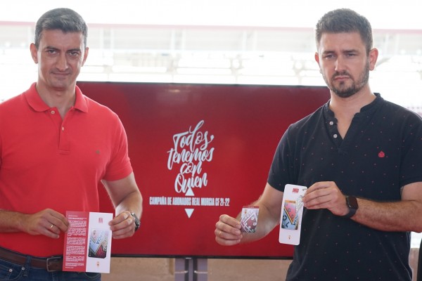 El Real Murcia saca sus abonos para Segunda RFEF desde 65 euros en tarifa general