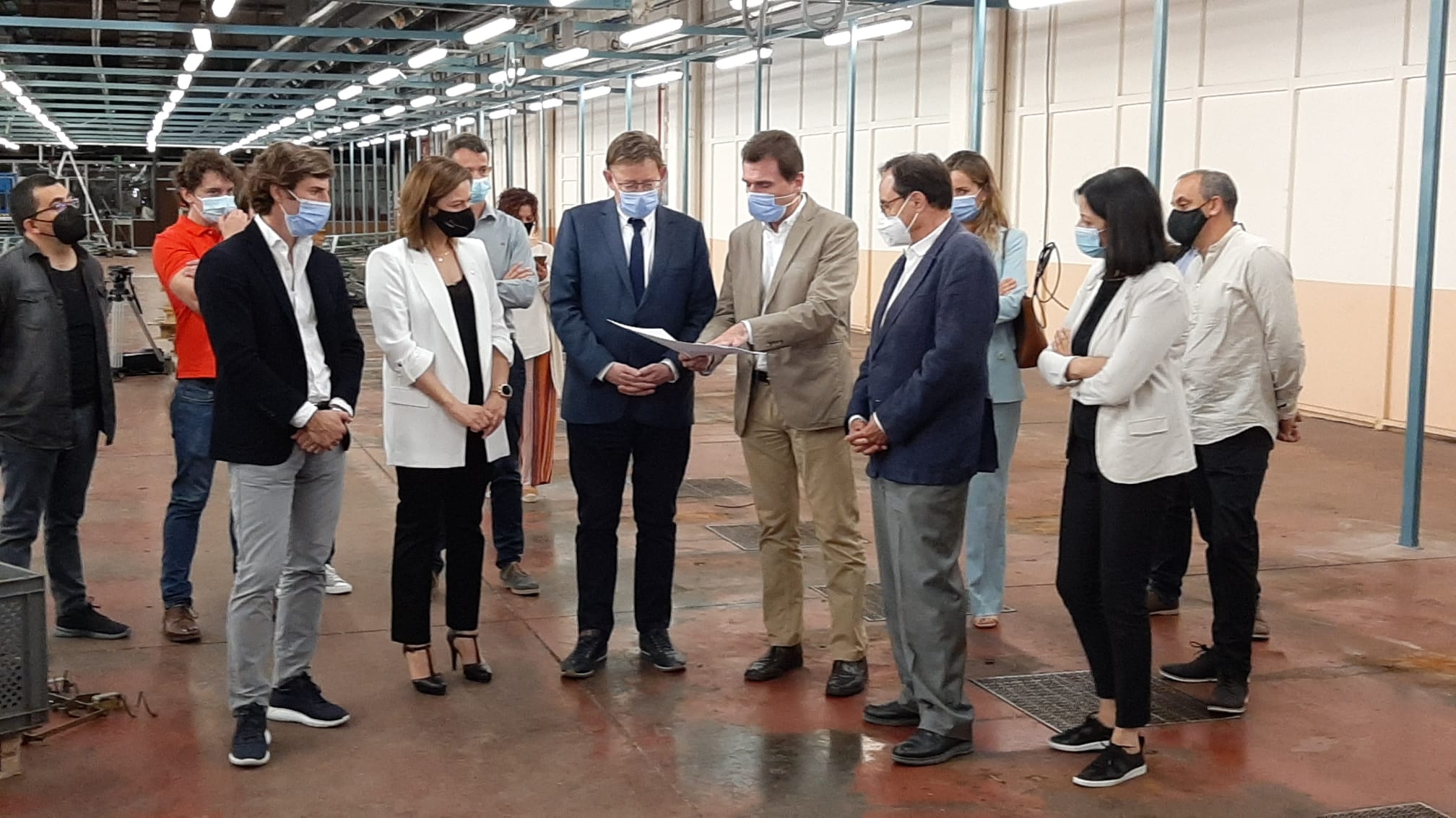 Ximo Puig se reúne con los nuevos propietarios de Marie Claire, que recibirá otros 2,5 millones en julio