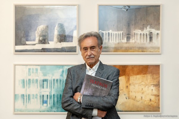 Hay otros teatros... pero están en el Romano de Cartagena gracias a los pinceles de Pedro Cano