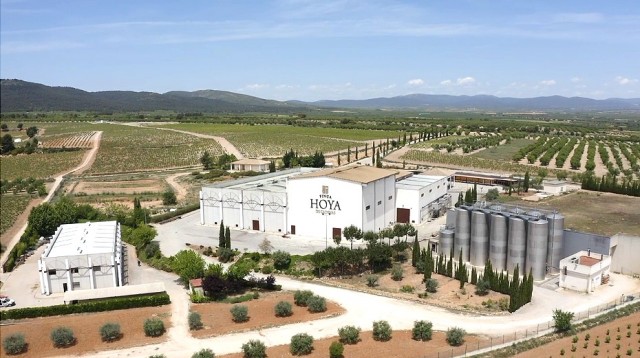 Hoya de Cadenas, el corazón del enoturismo de Vicente Gandía
