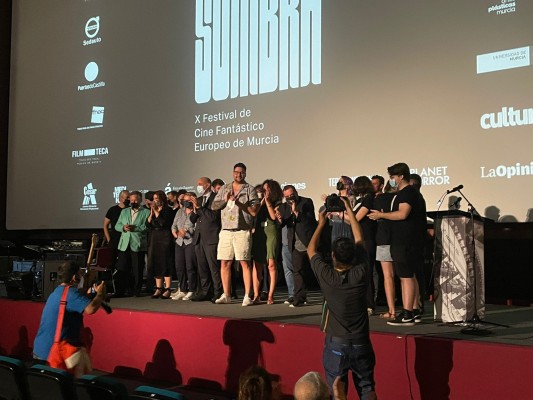 'Post Mortem' hace temblar al Sombra: es la gran triunfadora del festival con cuatro premios