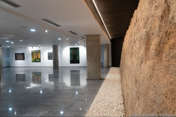 Un rincón para el arte en el corazón de Cartagena: nace la sala de la Muralla Carlos III 