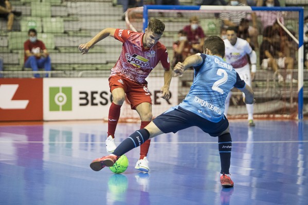 ElPozo es campeón de la fase regular a pesar de caer en el clásico y se medirá al Valdepeñas (1-2)