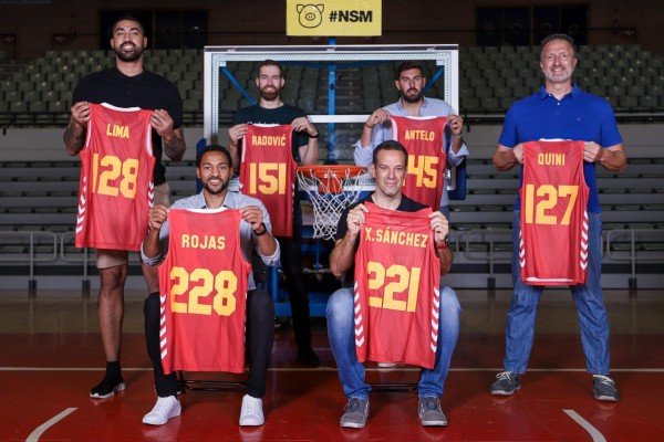 El UCAM CB homenajea a los seis jugadores con más partidos en su historia, que suman 1.000 justos