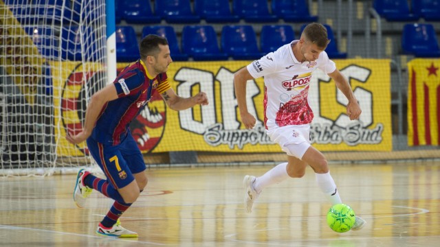 ElPozo Murcia se coloca líder con un 0-0 ante el Barça en el Palau Blaugrana