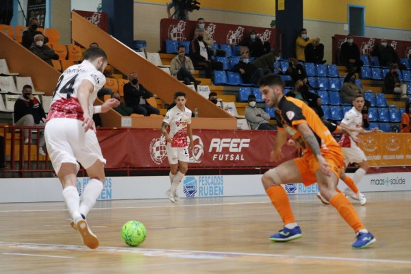 ElPozo hace líder al Jimbee con un 6-6 que provoca un cuádruple empate en cabeza