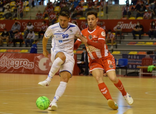 El Jimbee se da un festín en la segunda parte e iguala en la cabeza con Palma y Levante (7-0)