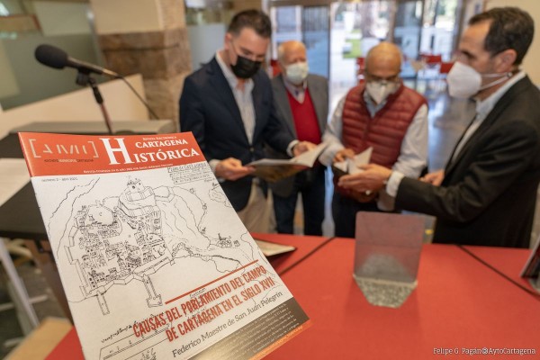 La revista 'Cartagena Histórica' renace en formato digital y en papel: recogen el legado de Ángel Márquez 