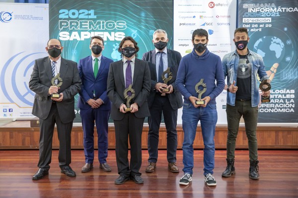El Colegio Oficial de Ingeniería Informática otorga sus premios Sapiens a los mejores trabajos en las TI