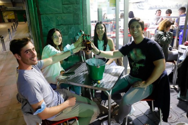 La hora 'extra' para la hostelería de Murcia: cenas más relajadas sin que se note mucho en caja