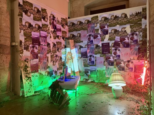 La mirada crítica en el arte contemporáneo: 'Después de la herida' transforma el Palacio Almudí